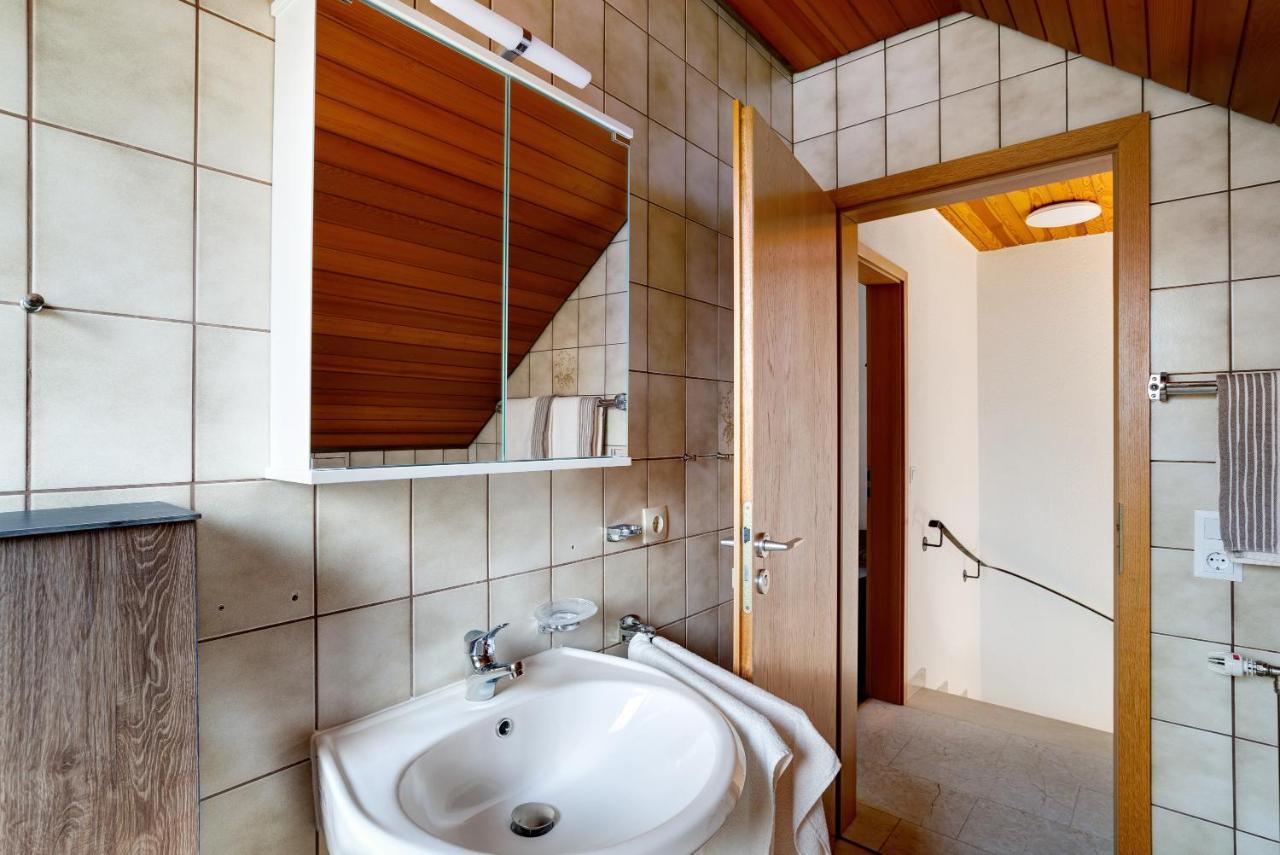 Haus Erika Ferienwohnung 2 Бад Тайнах-Цафелщайн Екстериор снимка